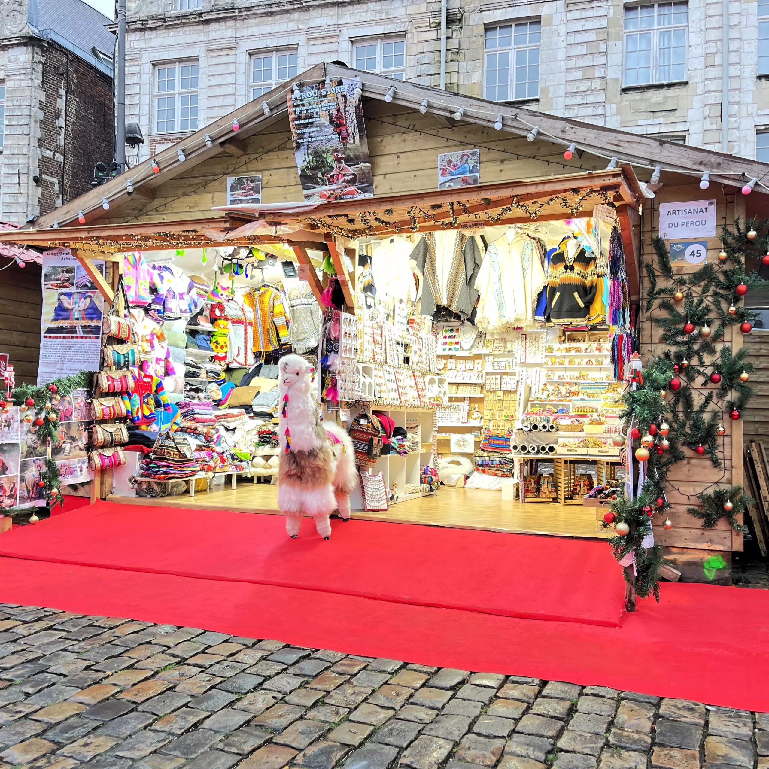 Marché de Noël d’Arras 2026 : retrouvez Pérou Store